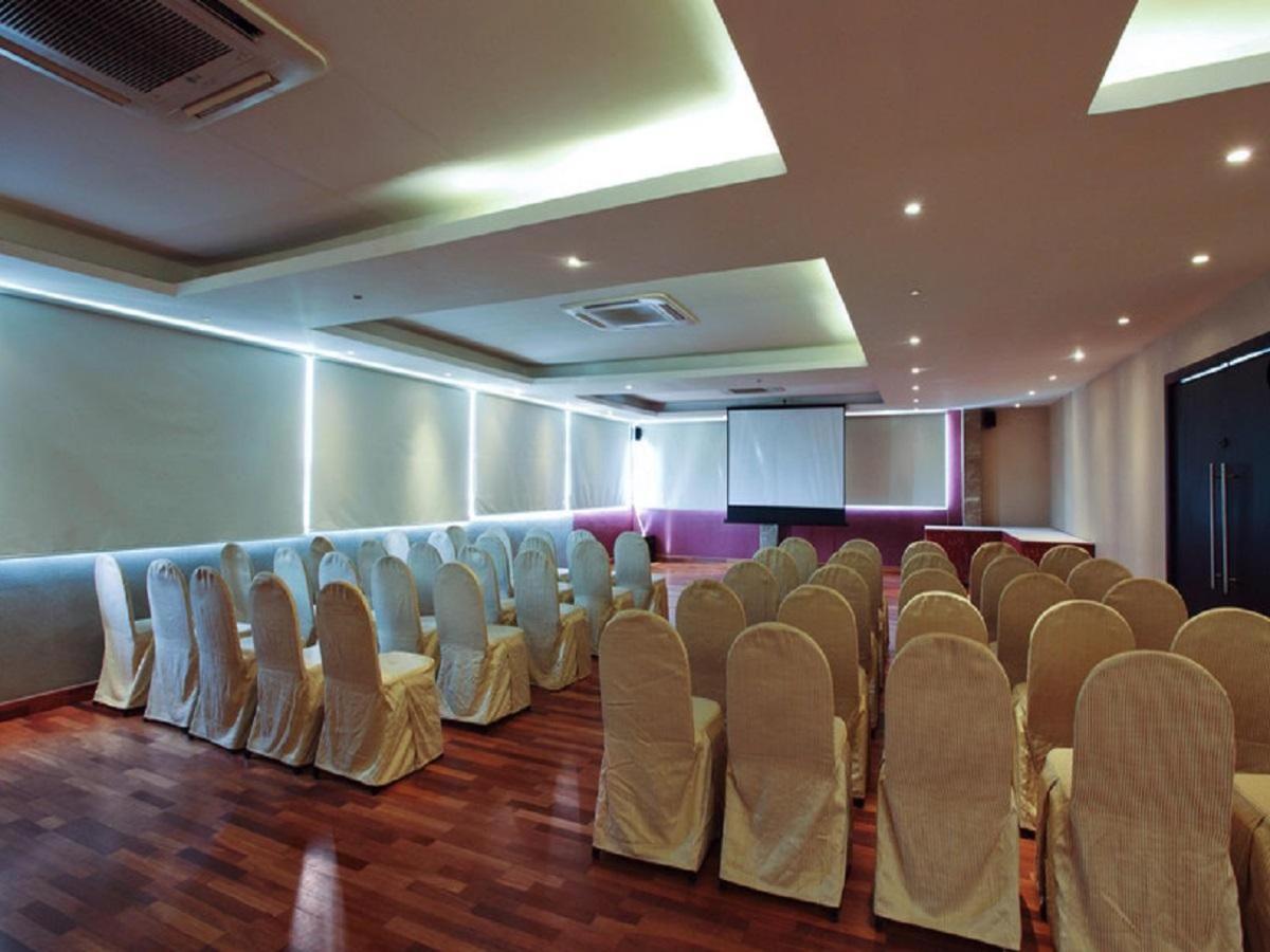 Hotel Casa De Bengaluru Zewnętrze zdjęcie